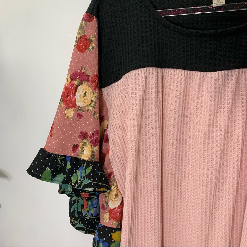 2 X $25 Baea Color Block Flutter Floral Sleeve Ru… - image 2